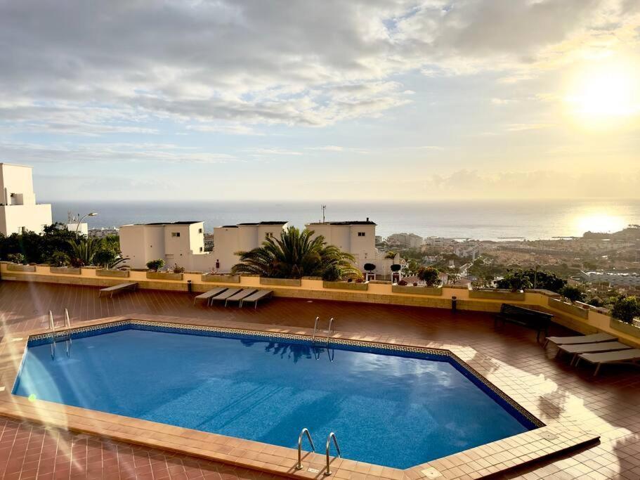 Penthouse With Ocean Views - Torviscas Apartment Costa Adeje  Exterior foto